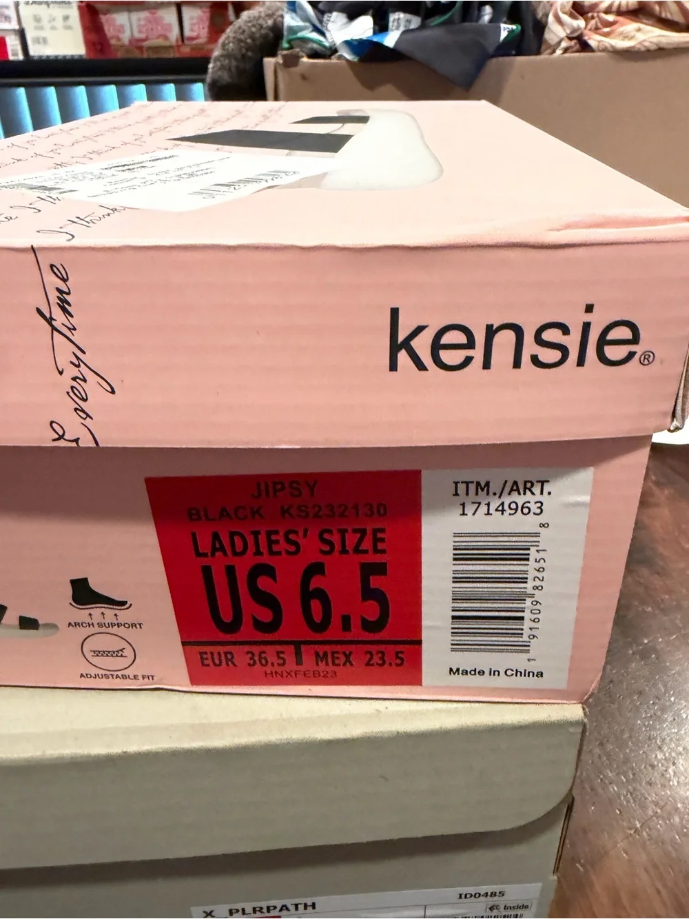 Kensie Women’s Jipsy Souble Strap Slide Sandals Black Size 6.5 M US